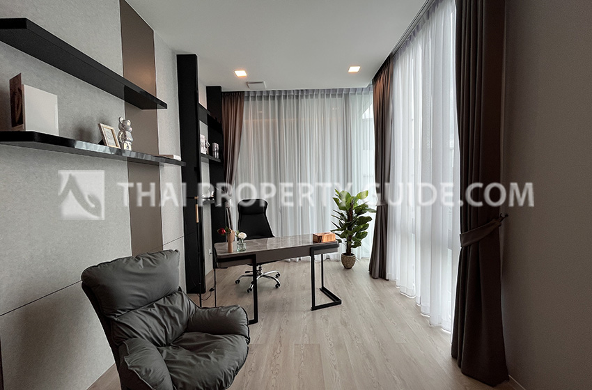 House with Private Pool in Krung Thep Kritha 
